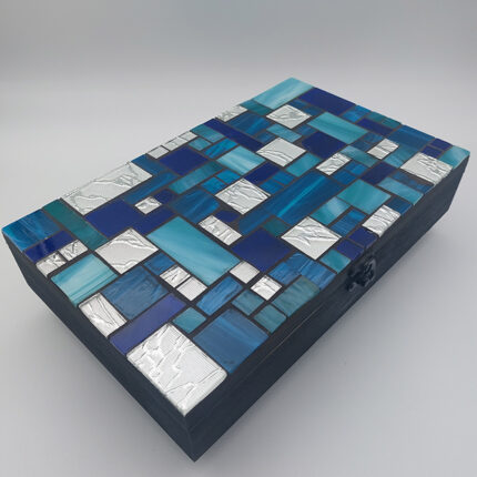 001 Mosaic Tea Box “Blue”